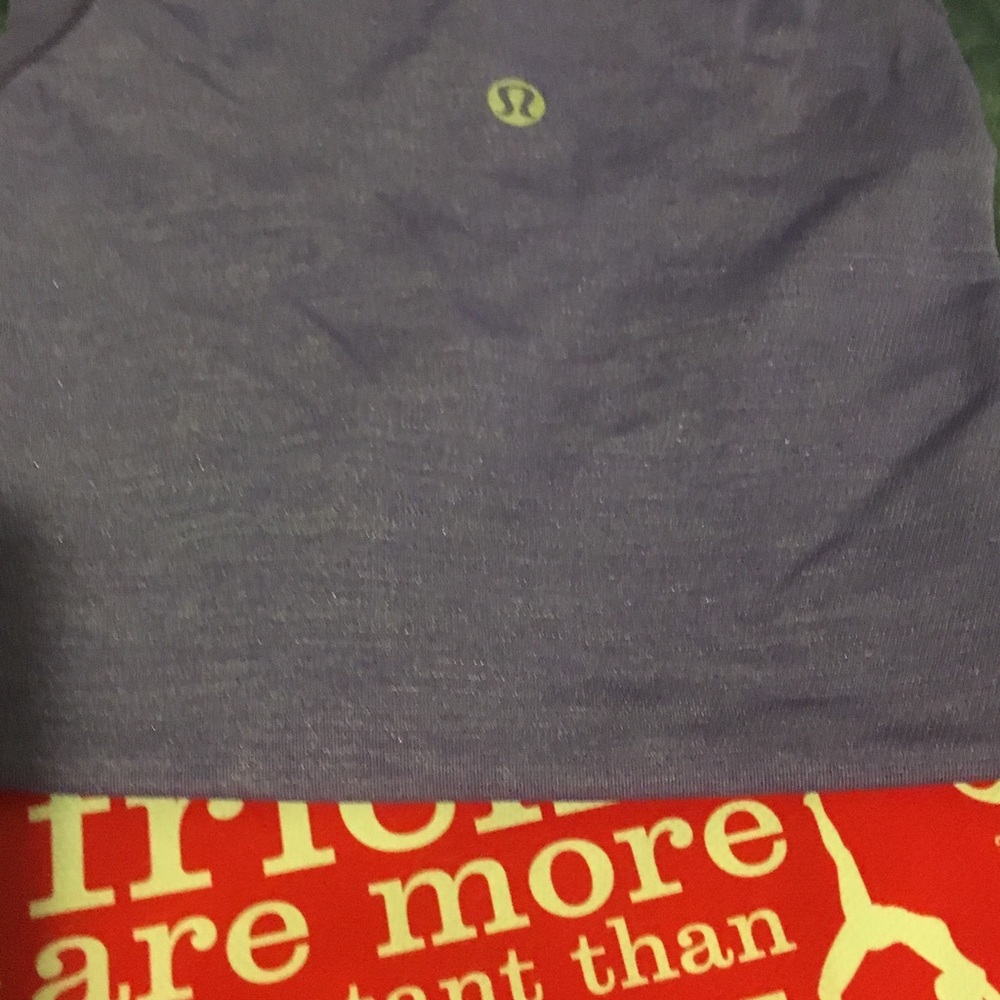 Lululemon Top!! - Picture 2 of 6